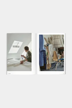 Hot Magazine B Maison Kitsune Men Accessories